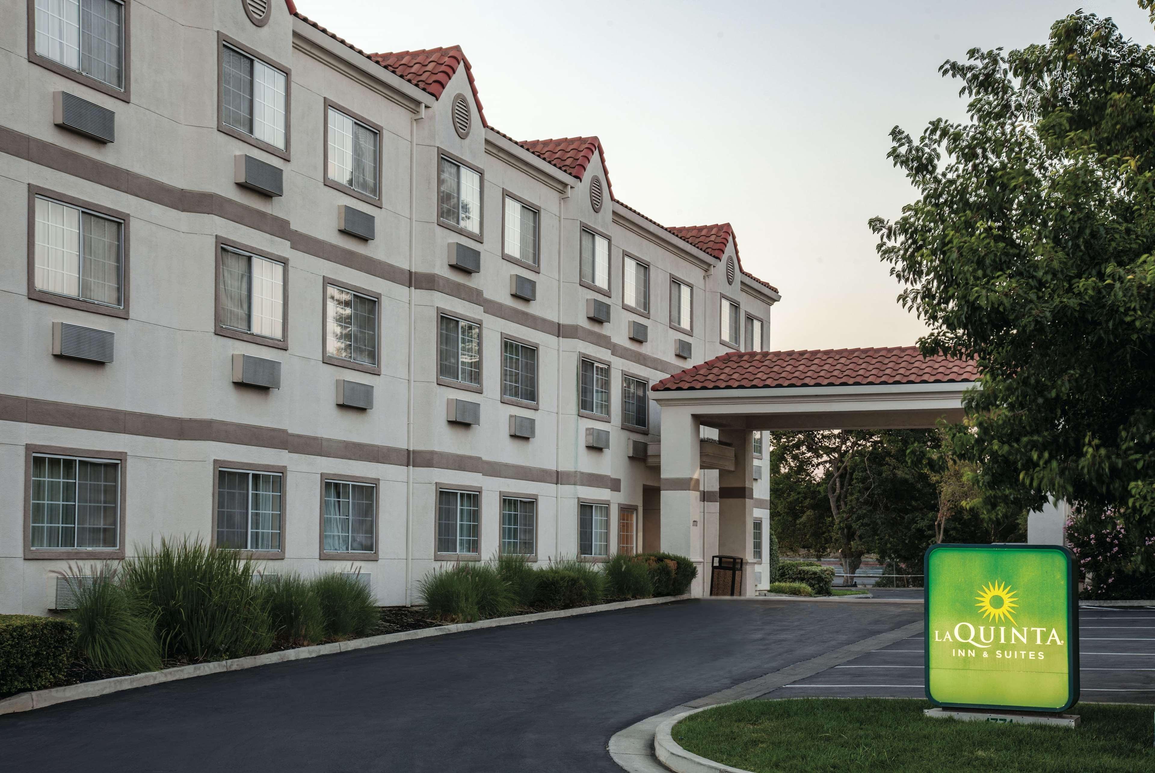 Hotel La Quinta By Wyndham Davis Exterior foto